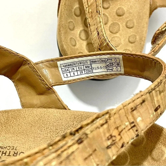 Vionic Orthaheel Amber Cork Leather Sandals - Picture 3 of 4
